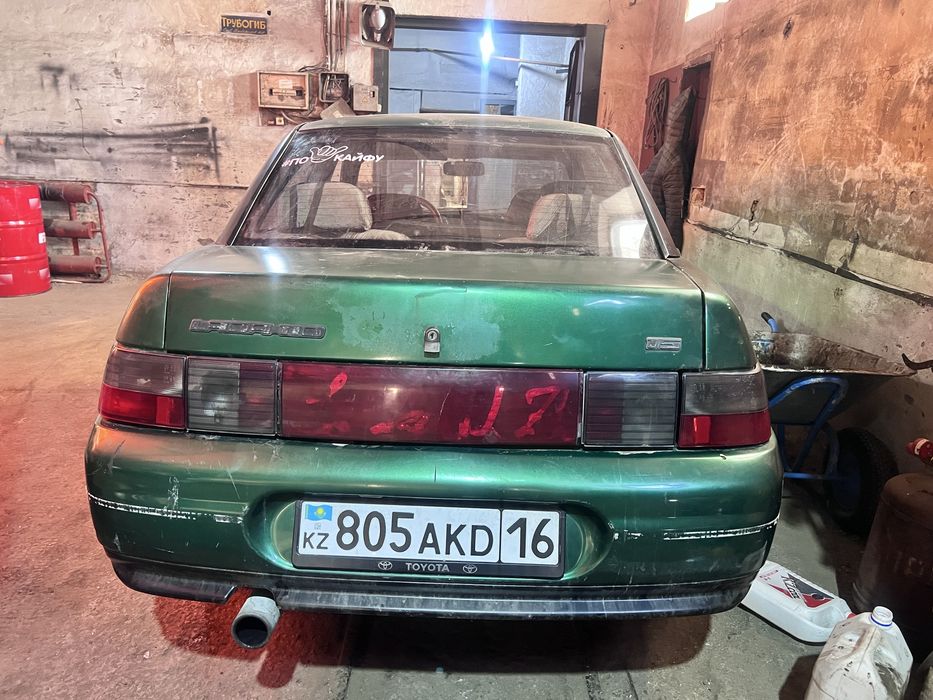 Автомобиль Ваз 2110