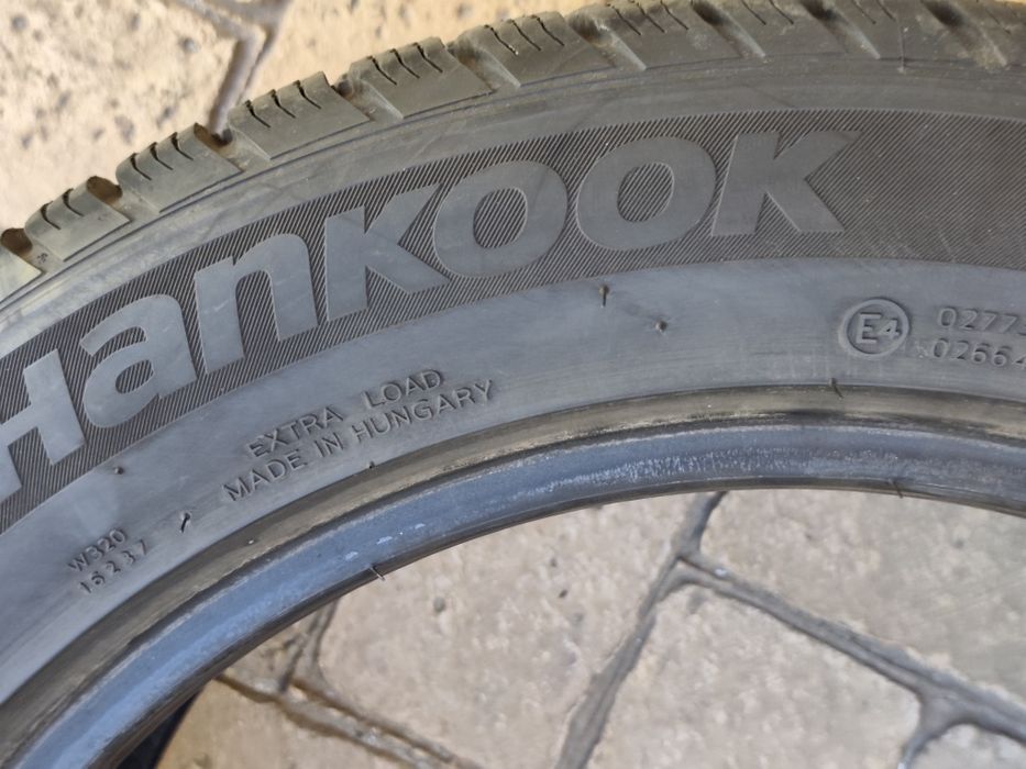 Зимни гуми Hankook 215/55/17 Winter icept Evo 2