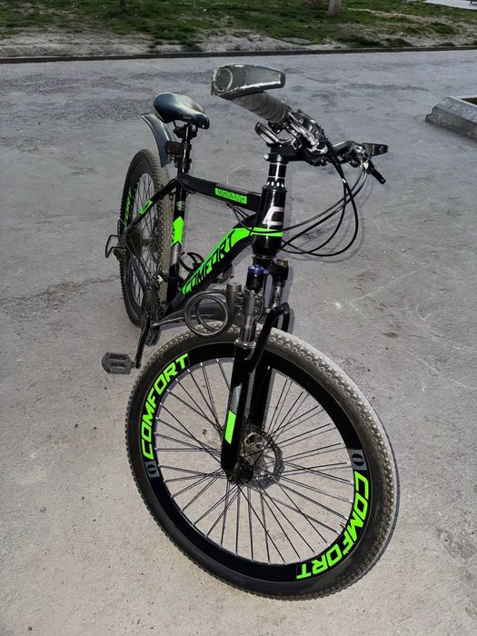 Velosiped Comfort yashil rangli, skorisli