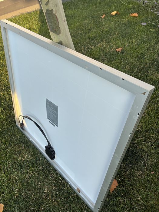 Vand panou fotovoltaic 100w