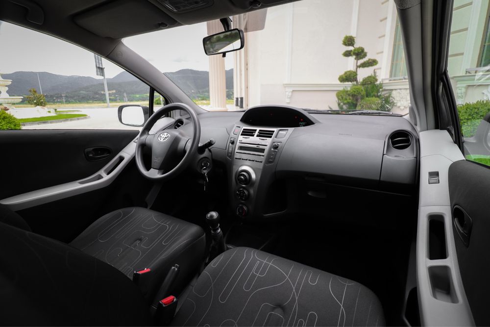 Toyota Yaris 1,3 Benzina 2009 *Garantie 12 Luni* RAR Efectuat