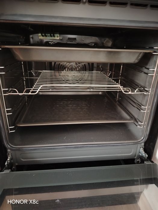 Hansa    электрическая плита