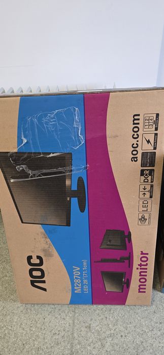 Monitor LED AOC 28''