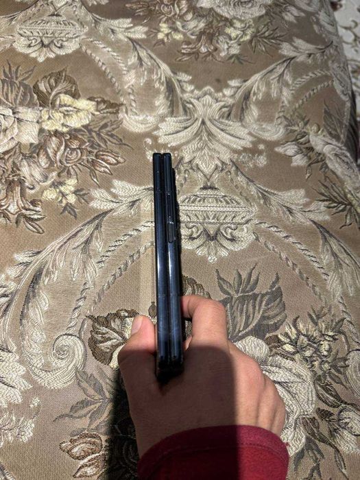 Samsung Galaxy Z Fold 4