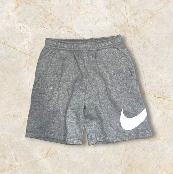 Pantaloni Scurti Nike Gri