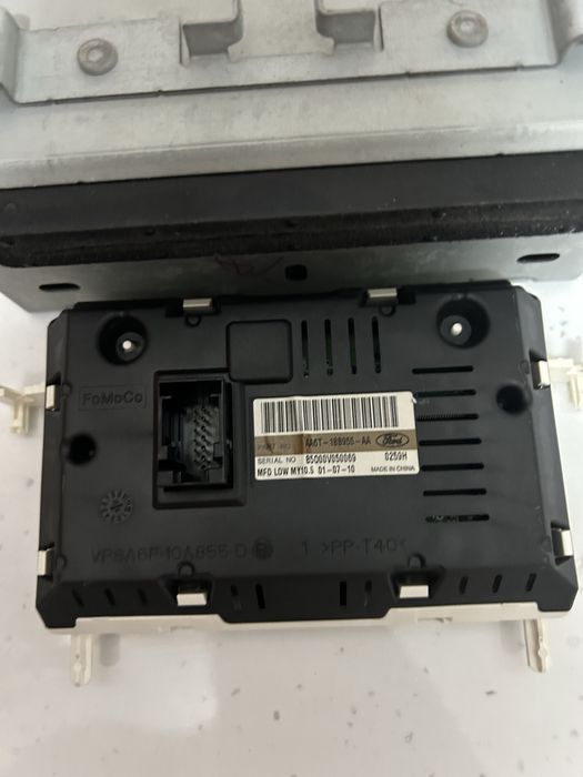 Vând mp3 ford fiesta 2011