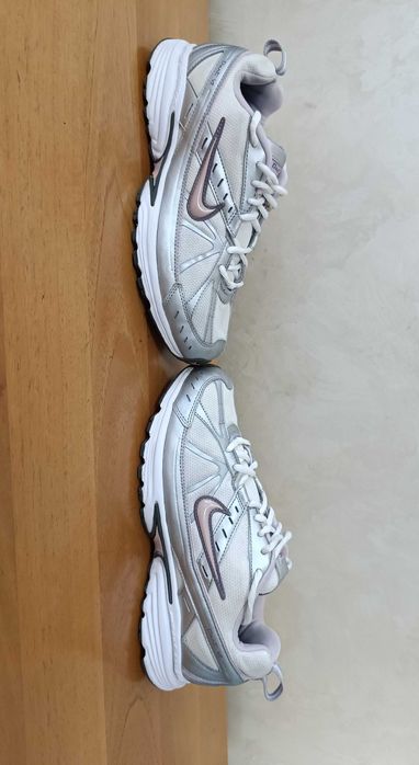 Nike Wmns Dart 6-Много Запазени