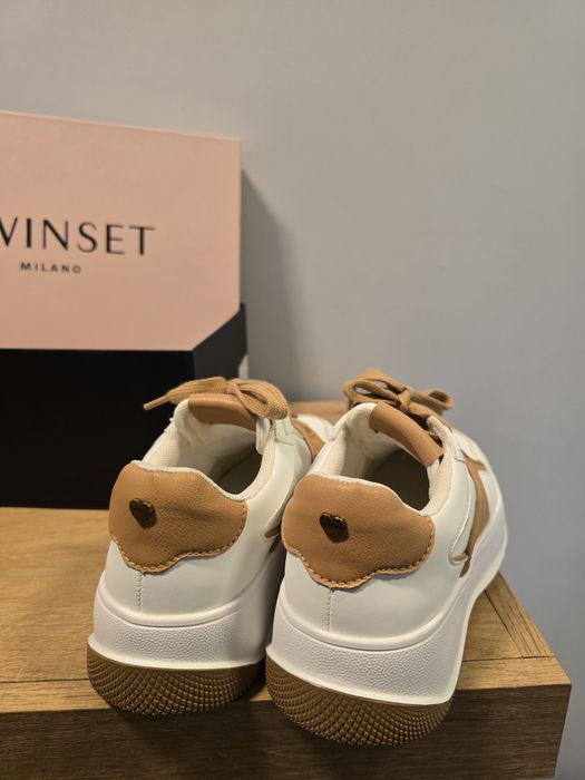 Лоуфъри,кецове  Twinset 36 номер