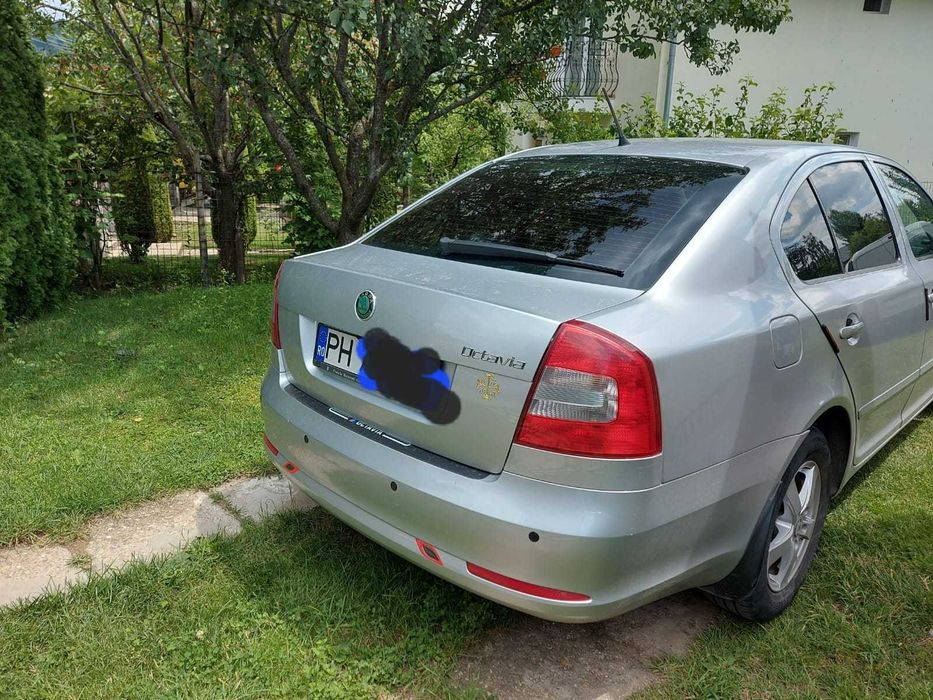 SKODA Octavia 2012 — imagine 2
