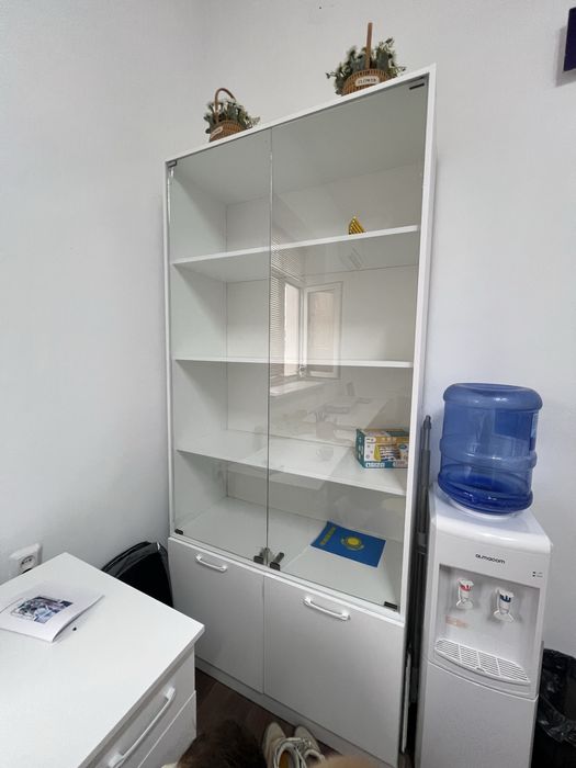 Мебель офисное проадется