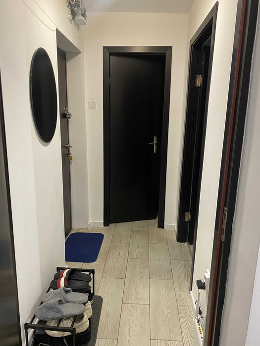 Închiriez apartament cu o cameră
