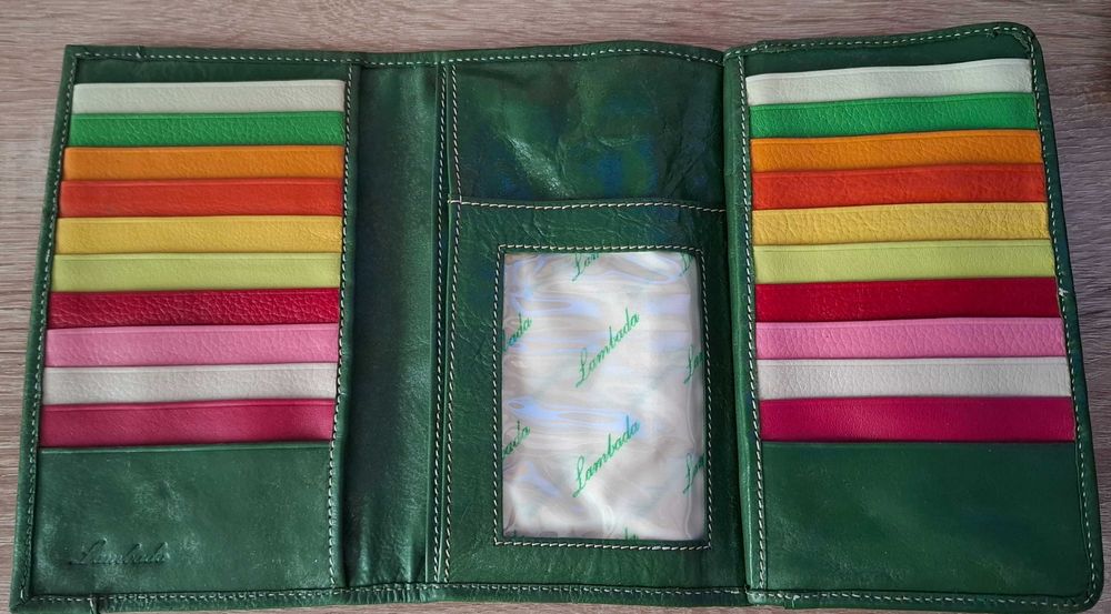 ЕСТЕСТВЕНА КОЖА Дамско портмоне-19/11 см