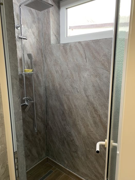 Imobil ultracentral constructie 2004 pretabil orice activitate