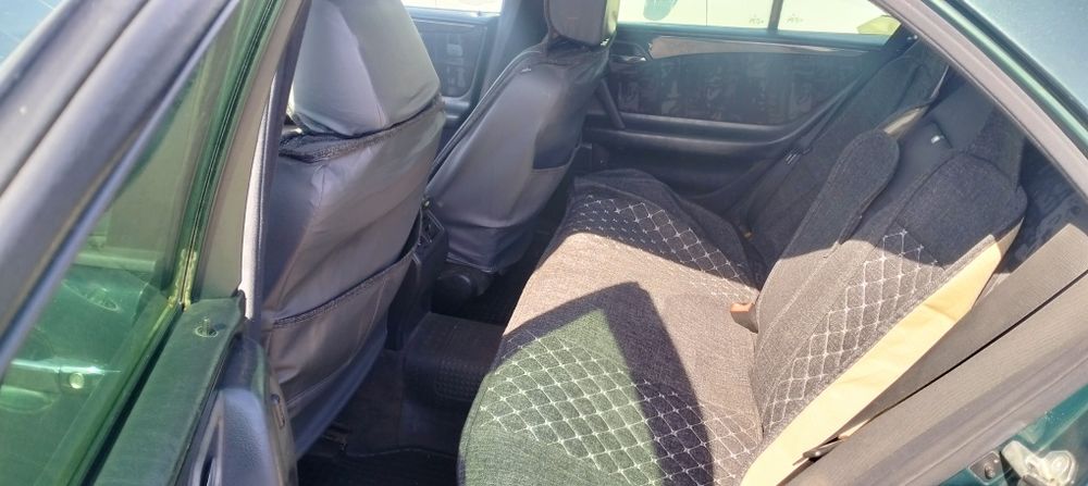 Продам Мерс Е280 авангард комплектация