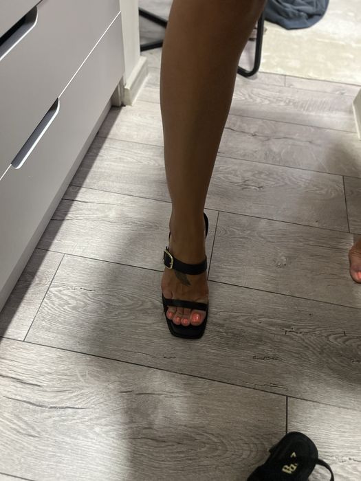 Сандали от кожа ZARA