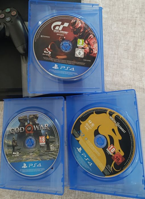 ps4 slim + 2 джостика + 3 игры