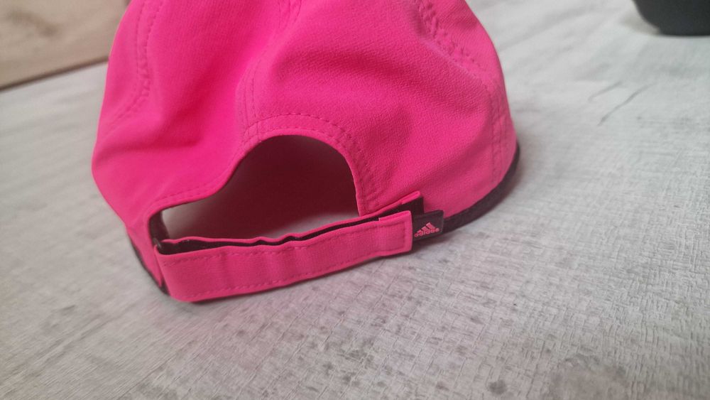 ADIDAS оригинална шапка