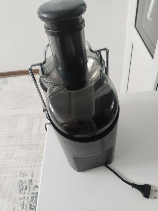 Продам соковыжималка