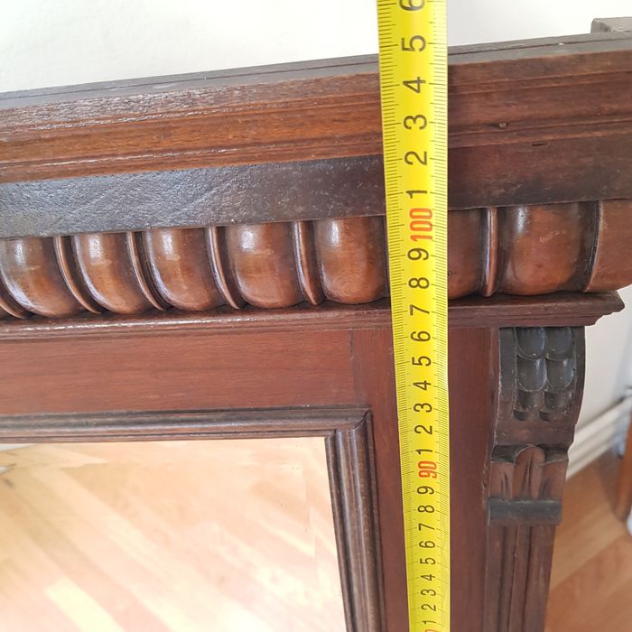 Vînd oglindă vintange ramă de lemn!