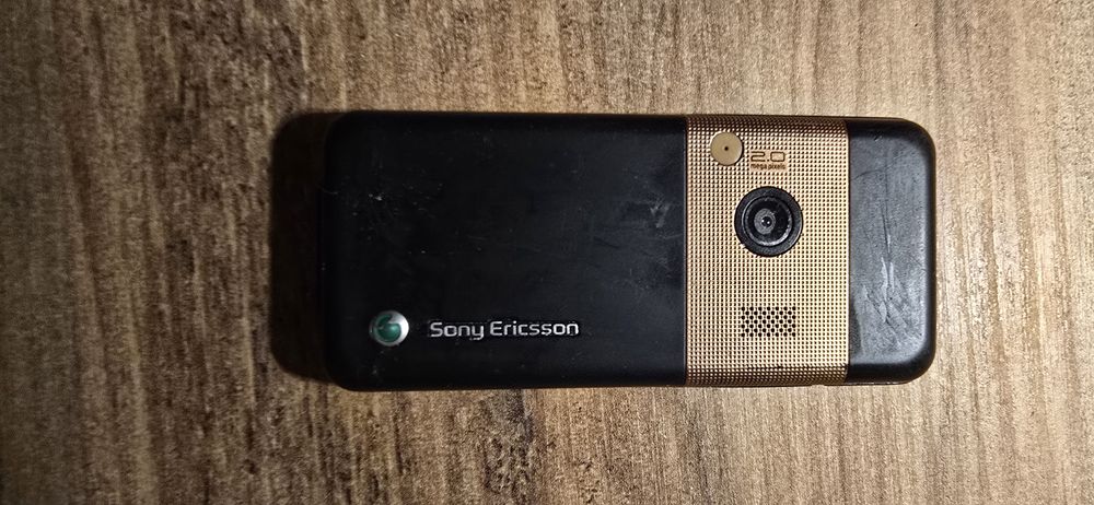 Telefon Colectie: Sony Ericsson K530i