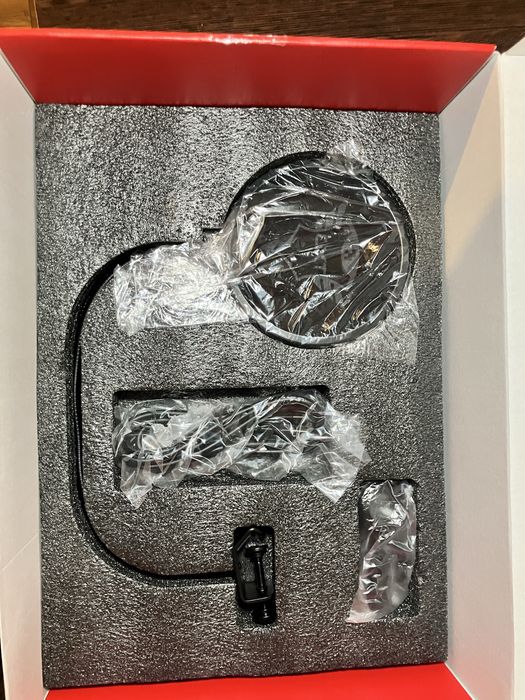 Microfon Trust original