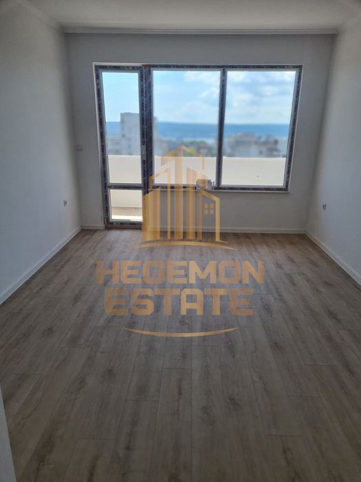 Продава се Четиристаен апартамент в Варна, Възраждане 2 - 90 кв.м за 1999 €/кв.м - Снимка #2