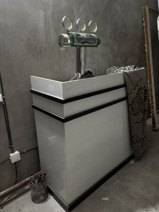 Продам охладитель пива и стойку