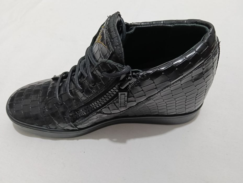 39 Giuseppe Zanotti masura 39