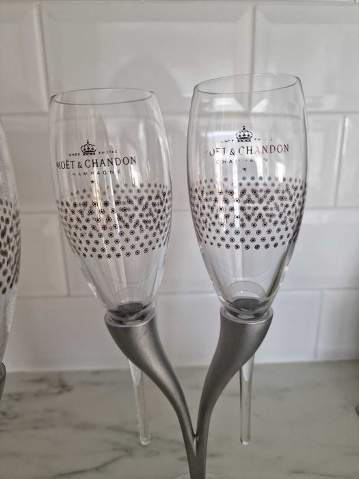 Moet & Chandon Champagne чаши с поставка