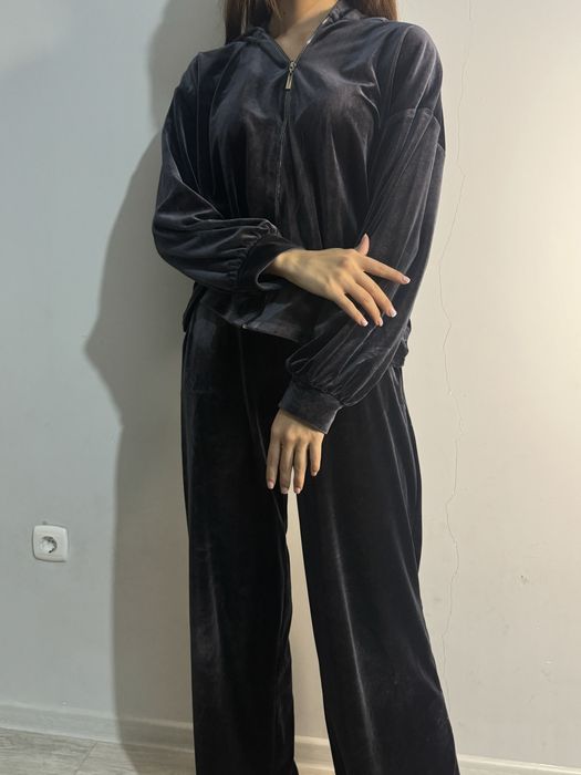 Тройка бархатная