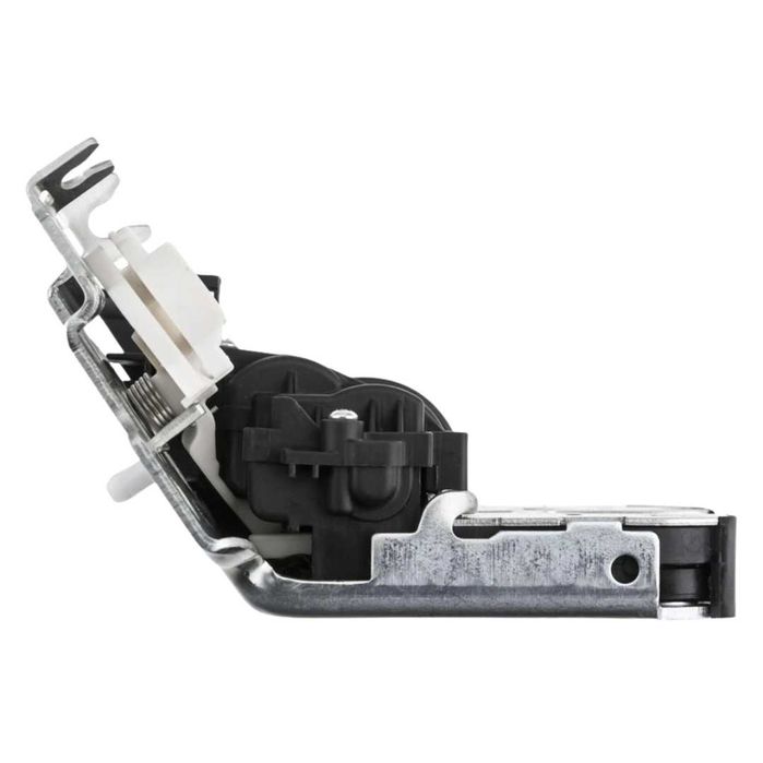 Брава за багажник на AUDI A3 A4 B9 E-TRON Q2 Q3 Q5 8W9827505A (НОВА)