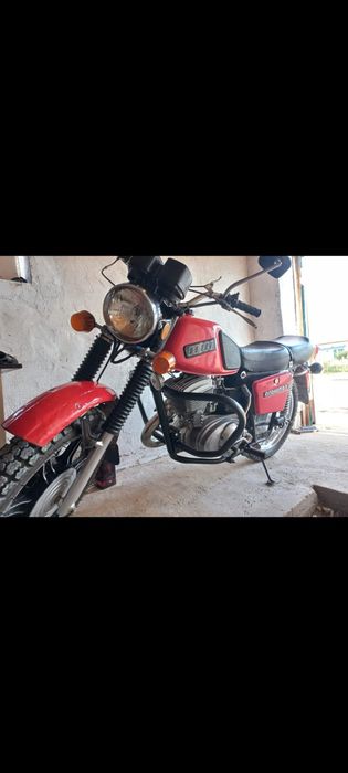 Мотоцикл иж планета 5