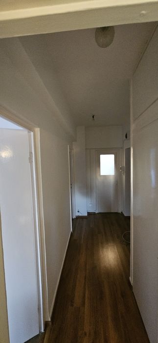 Inchiriez apartament in cartier Plopilor.