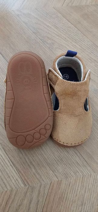 Okaidi чисто нови обувчици Tarek