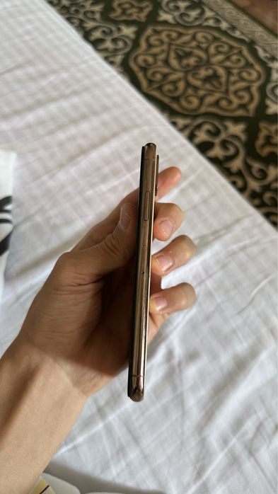 iPhone X 64GB срочно