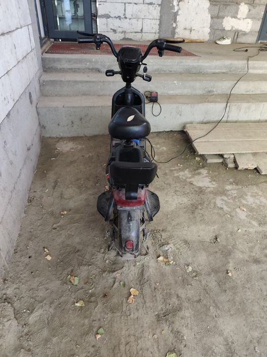 Skuter DEMASH chunte yuribturibti zaryati 30 km yurayabti