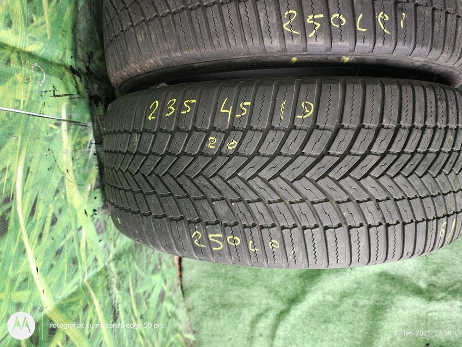 235 45 r19 Bridgestone All season
