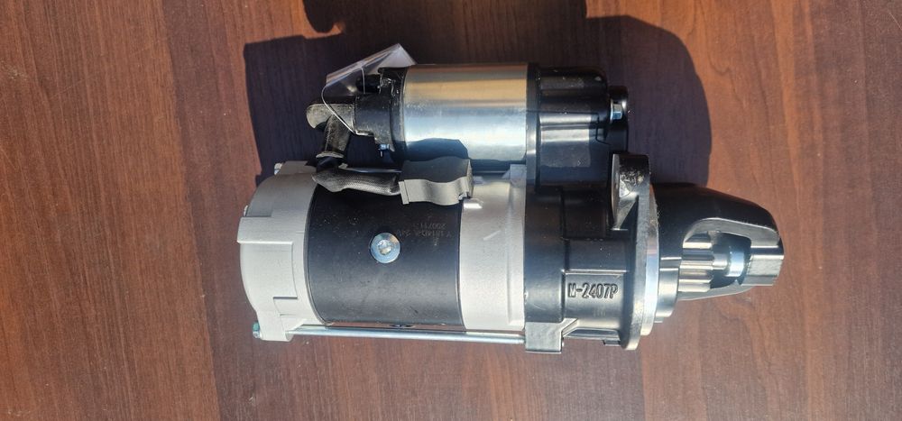 Стартер Yuchai 708010A  новый