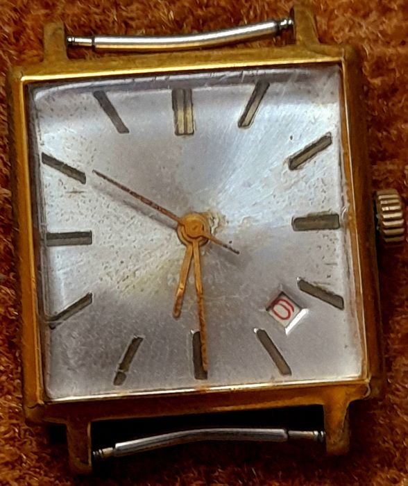 Ceas Sovietic placat cu aur