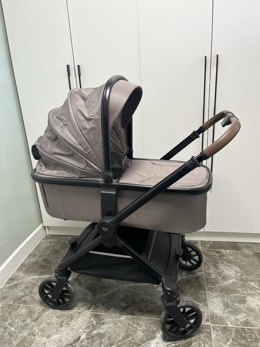 Коляска 3 в одном