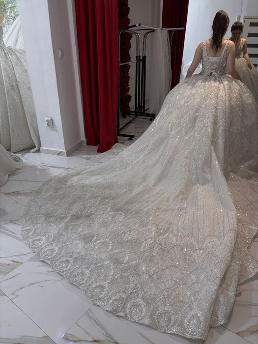 Булценска роклия с камани