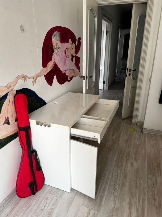 Стол Икеа срочная продажа