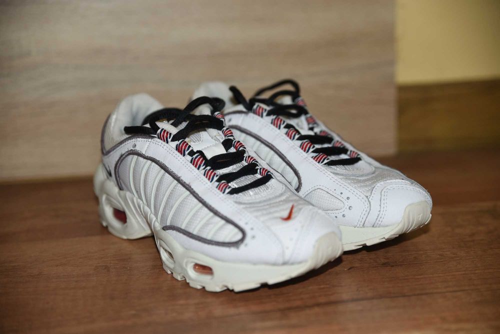 Nike W Air Max Tailwind Iv Se оригинални маратонки номер 37,5