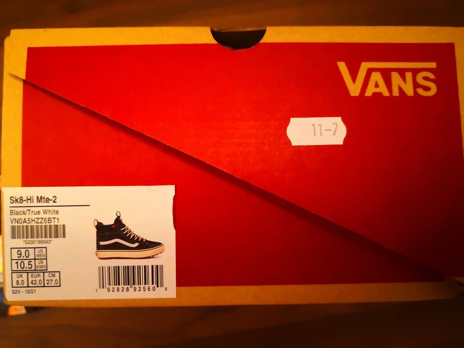 Дамски кецове Vans