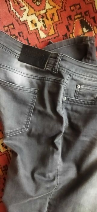 джинсы 54 раз. Motivi