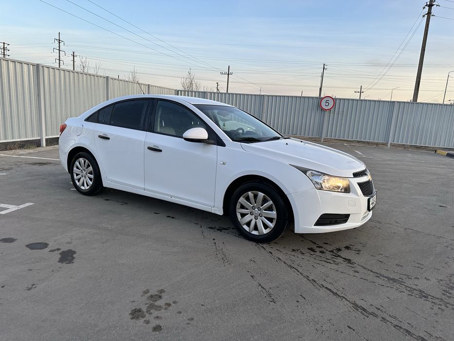 Сдам в аренду шевролет круз