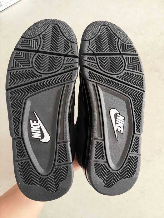 *REDUCERE* Jordan 4 Black Cat - Verificare Colet