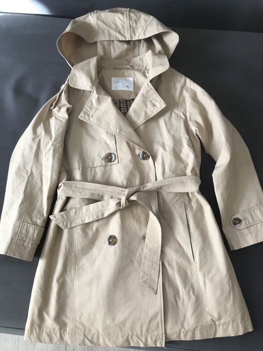 Тренч ZARA на рост 122, 7 лет