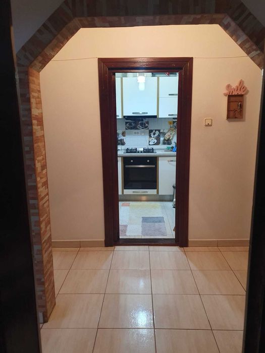 Vand apartament 2 camere zona Industriala str Cornisa