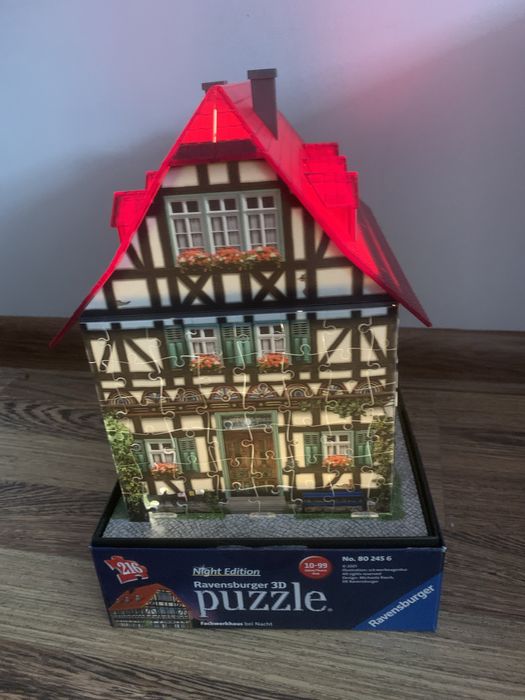 Пъзел светеща къщичка